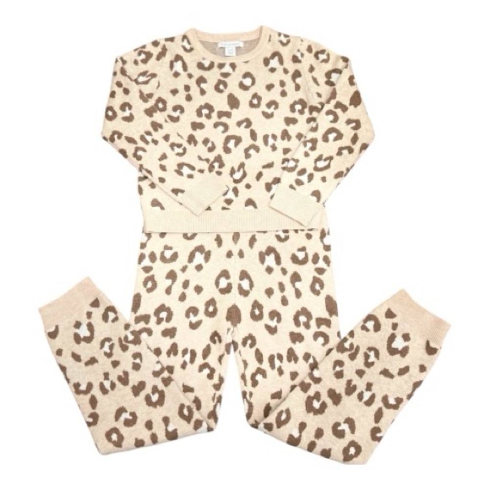 Girls 6-7 years Primark Cares Sweater Outfit EUC